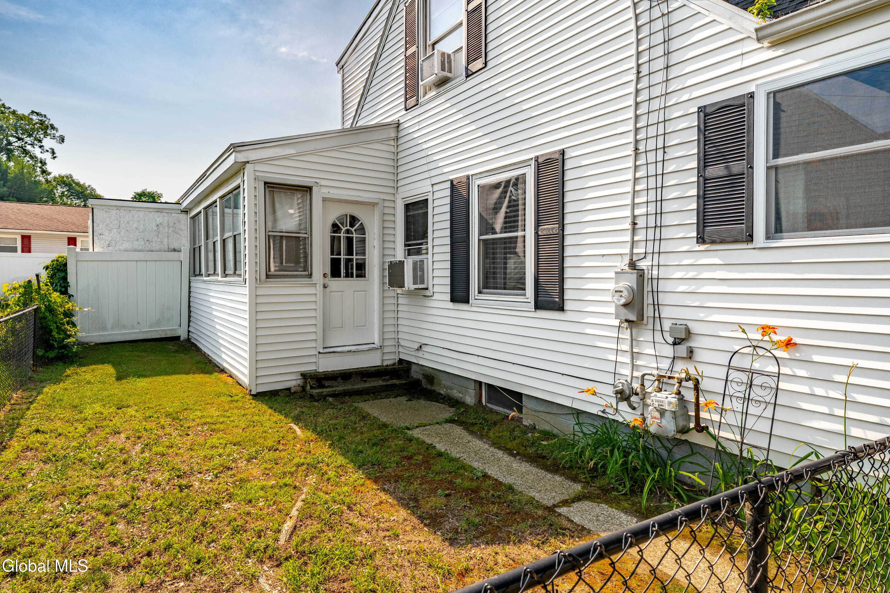 35 Vista Avenue Latham NY 12110