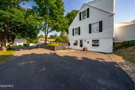 35 Vista Avenue Latham NY 12110