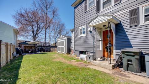 28 Wilkes Avenue Amsterdam NY 12010