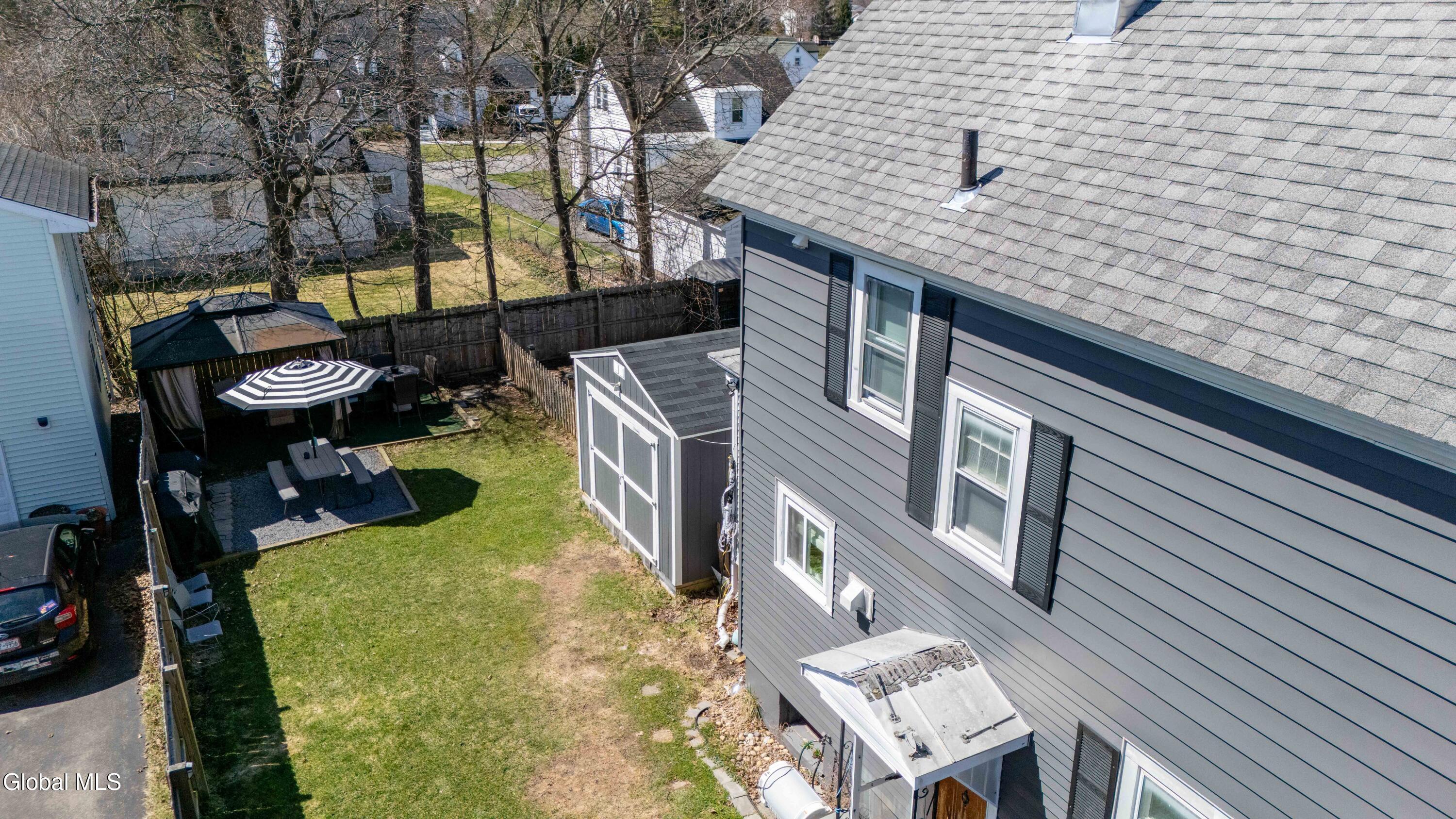 28 Wilkes Avenue Amsterdam NY 12010