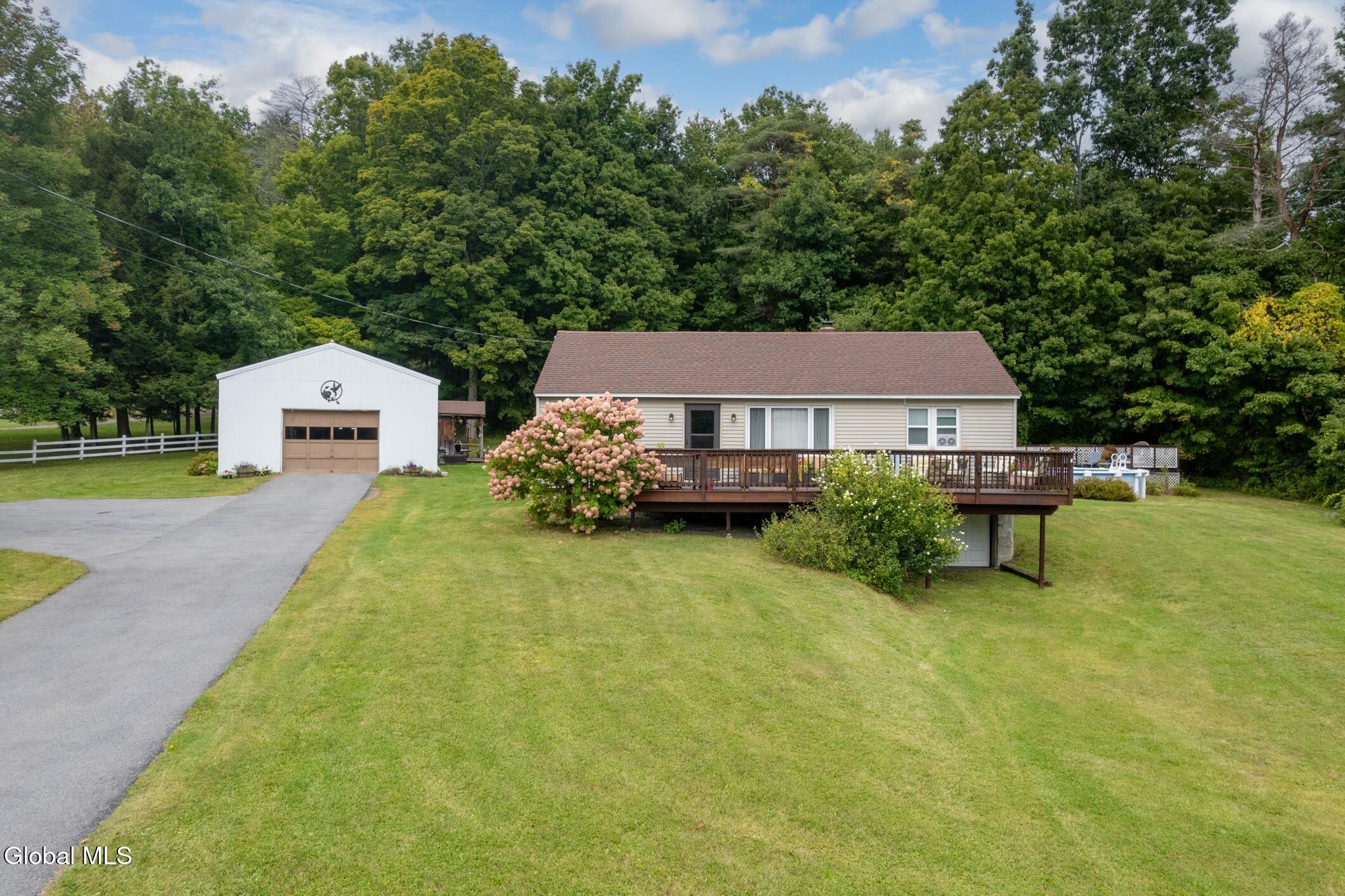 392 W State St Extension Gloversville NY 12078