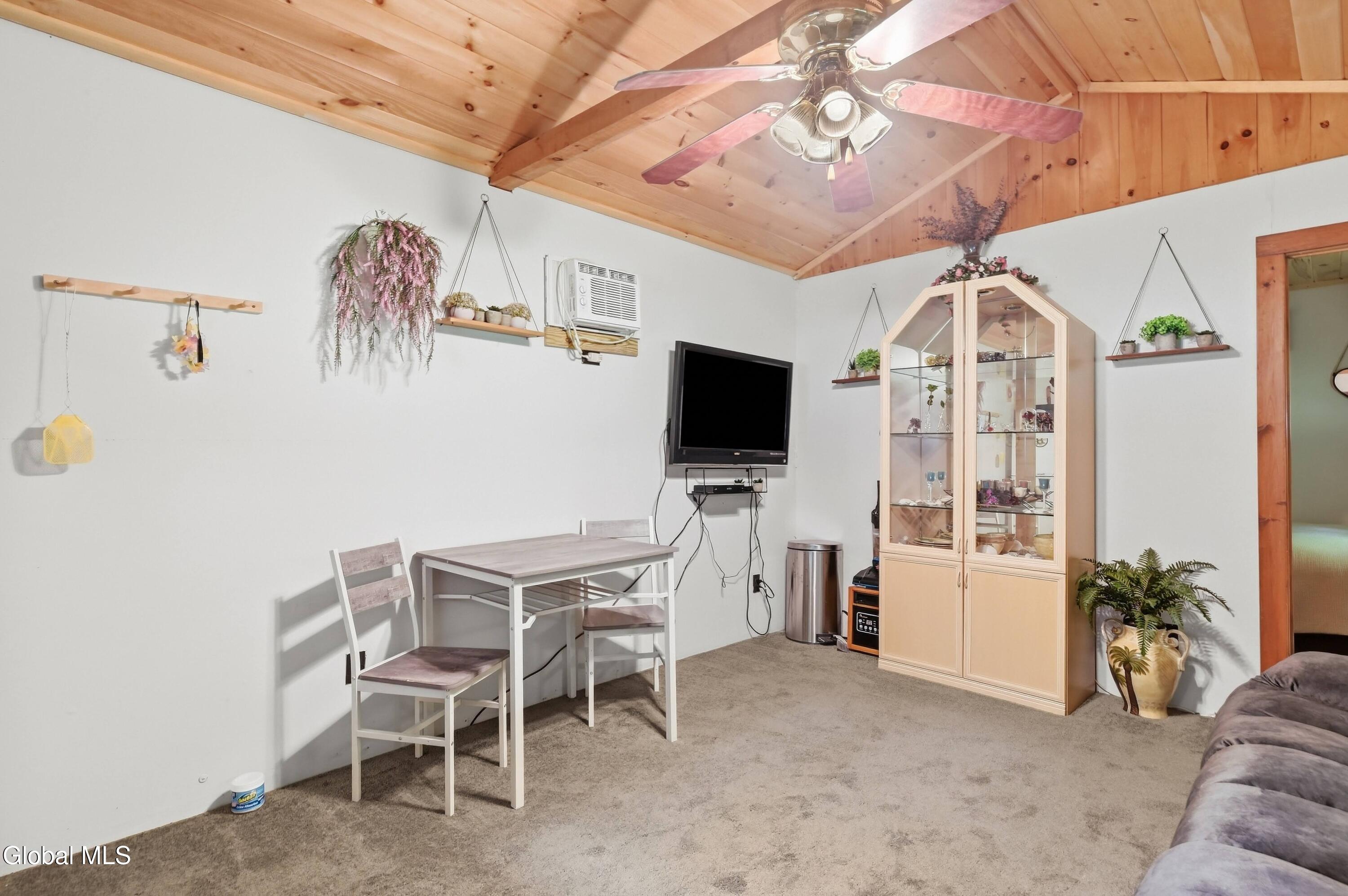 392 W State St Extension Gloversville NY 12078