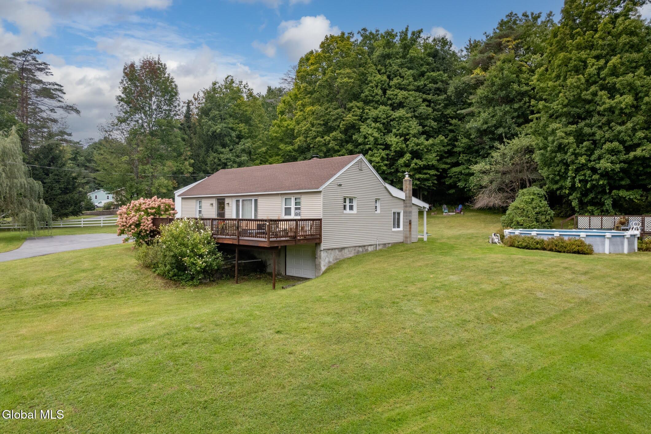 392 W State St Extension Gloversville NY 12078