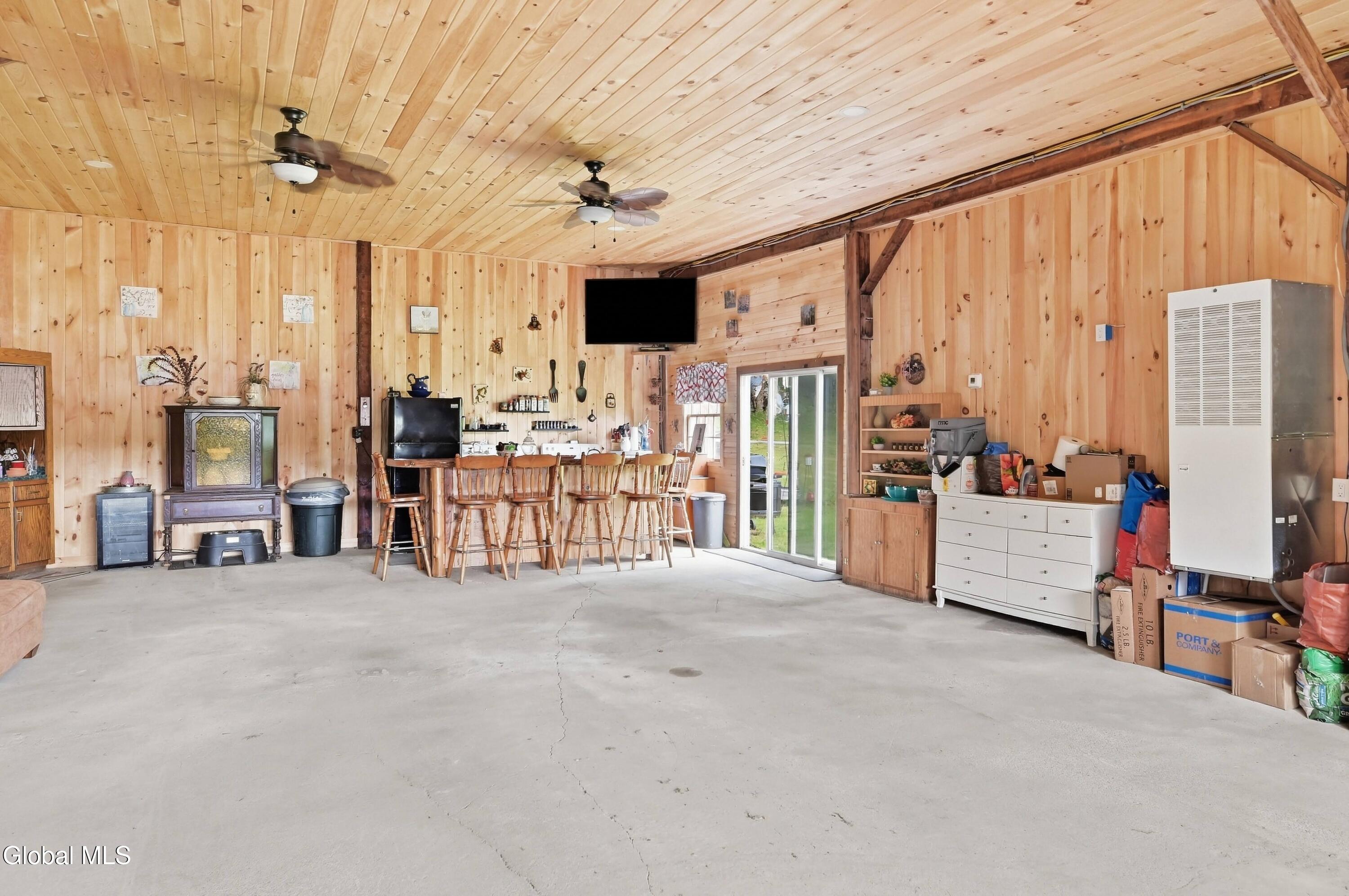 392 W State St Extension Gloversville NY 12078