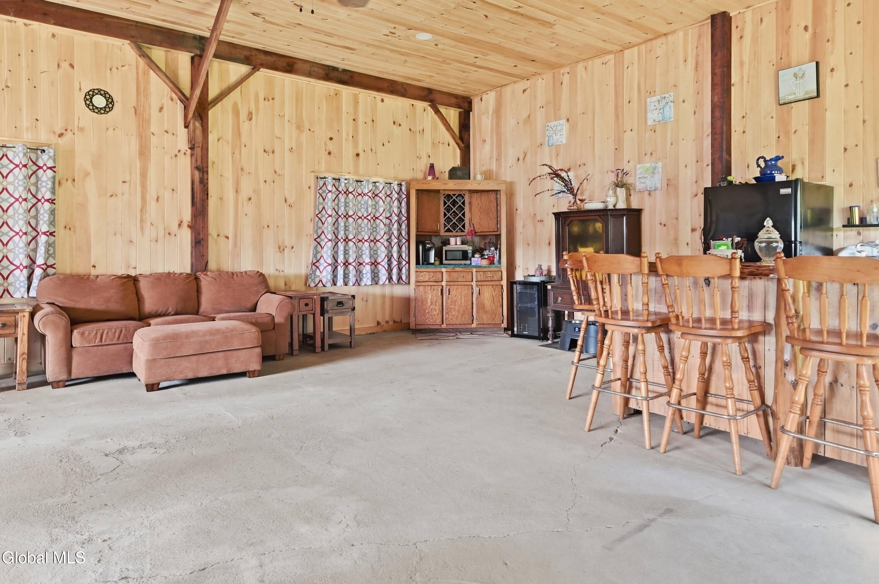 392 W State St Extension Gloversville NY 12078
