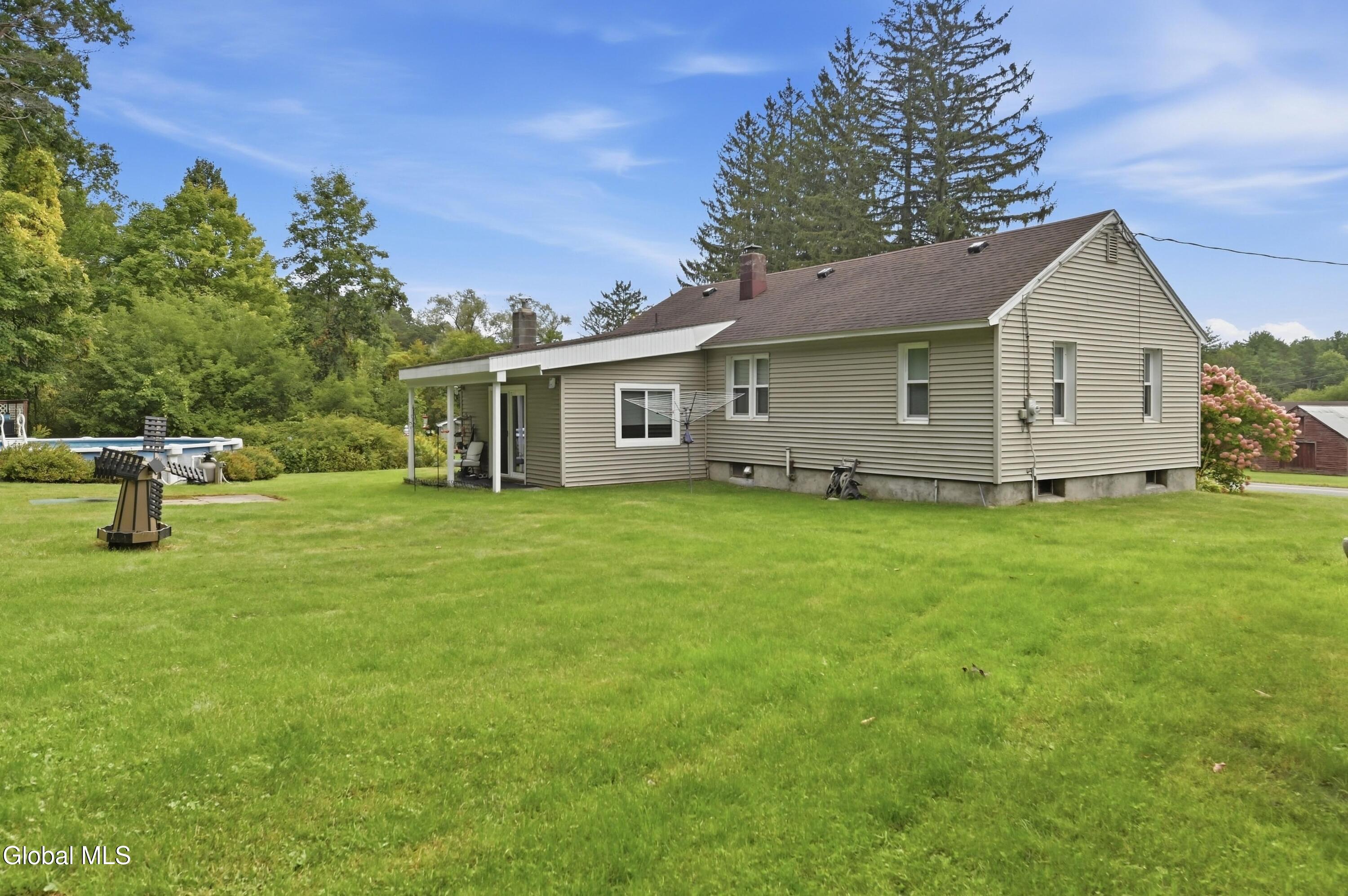 392 W State St Extension Gloversville NY 12078