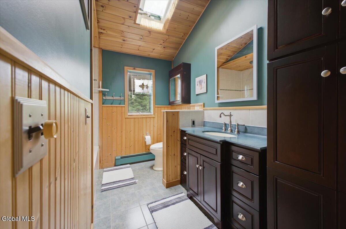 342-346 Starbuck Hill Road Chestertown NY 12817