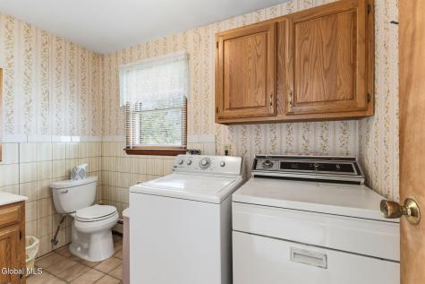 1346 Tracy Avenue Niskayuna NY 12309