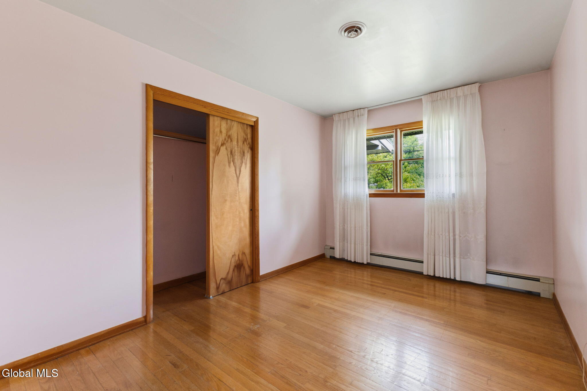 1346 Tracy Avenue Niskayuna NY 12309