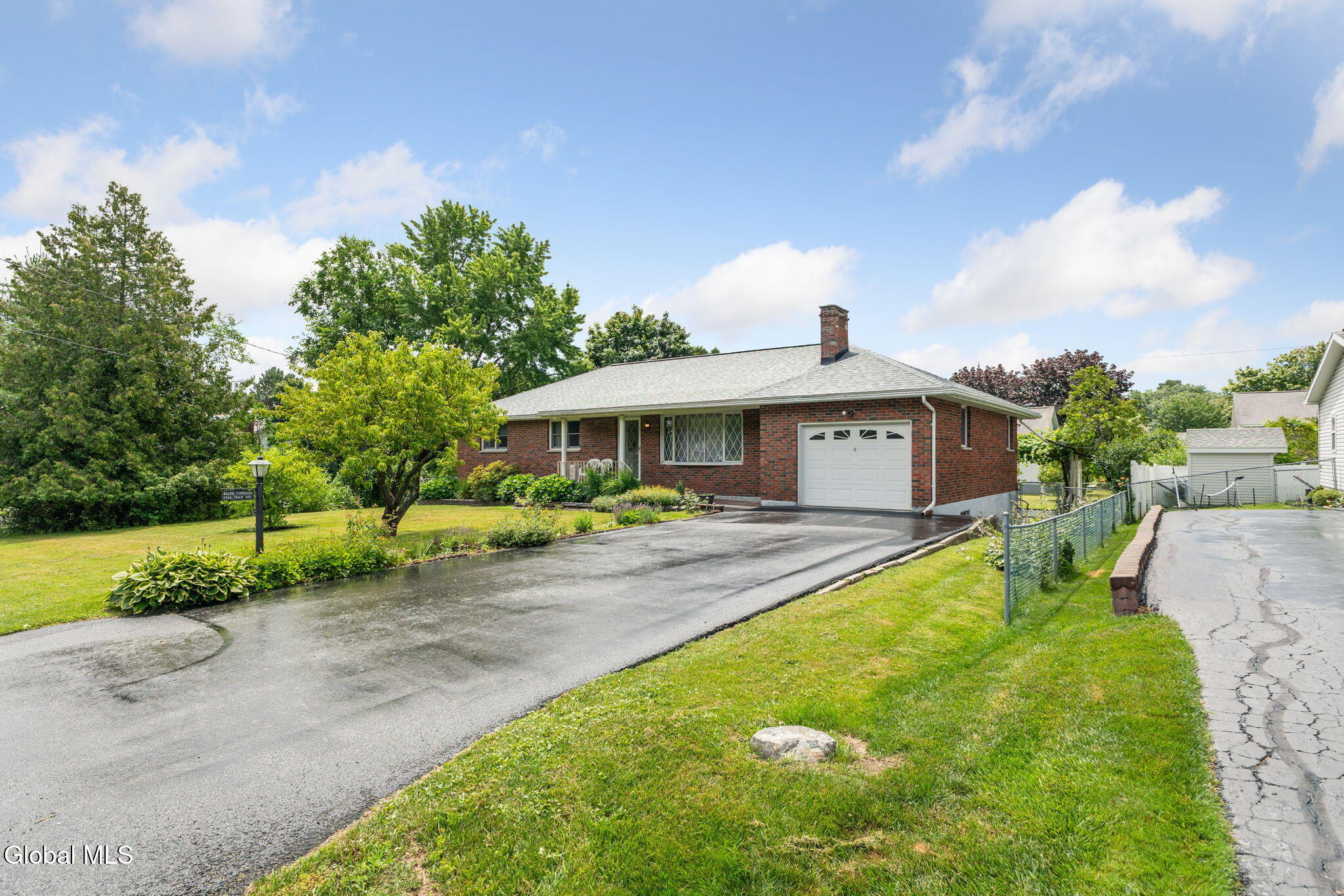 1346 Tracy Avenue Niskayuna NY 12309