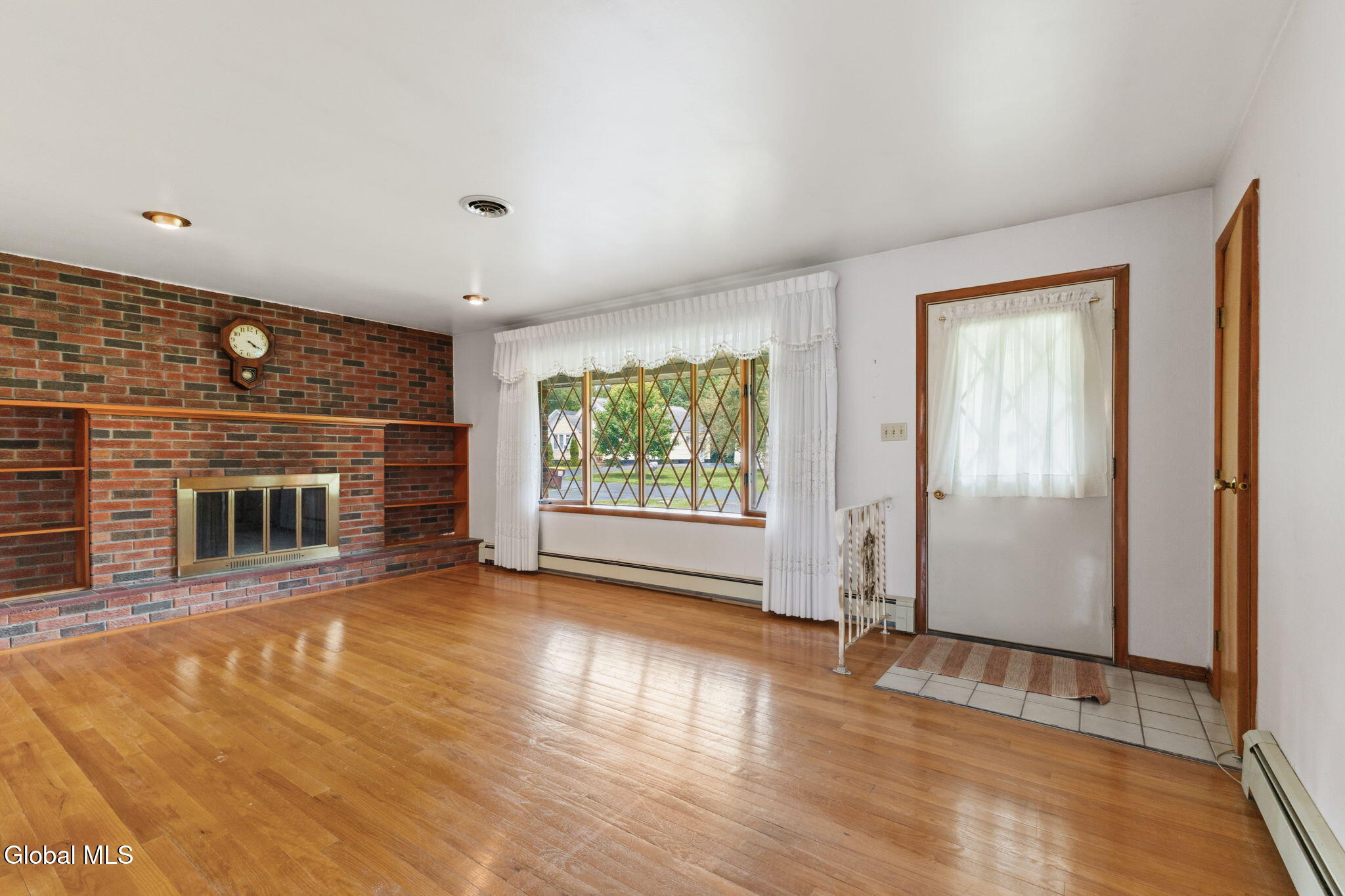 1346 Tracy Avenue Niskayuna NY 12309