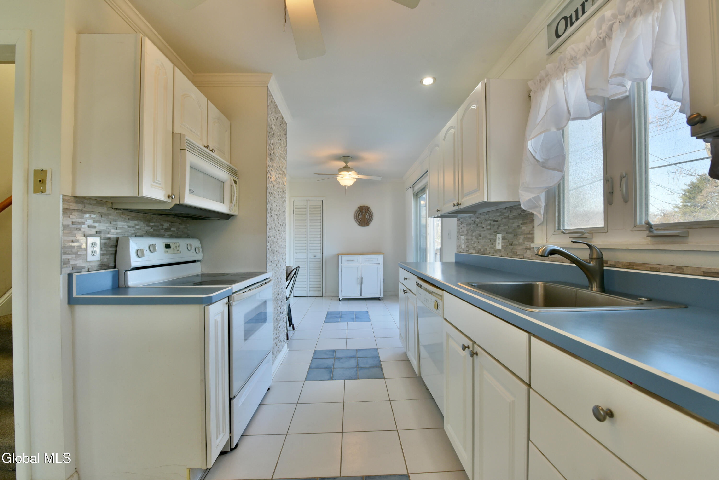 30 Forest Drive Colonie NY 12205