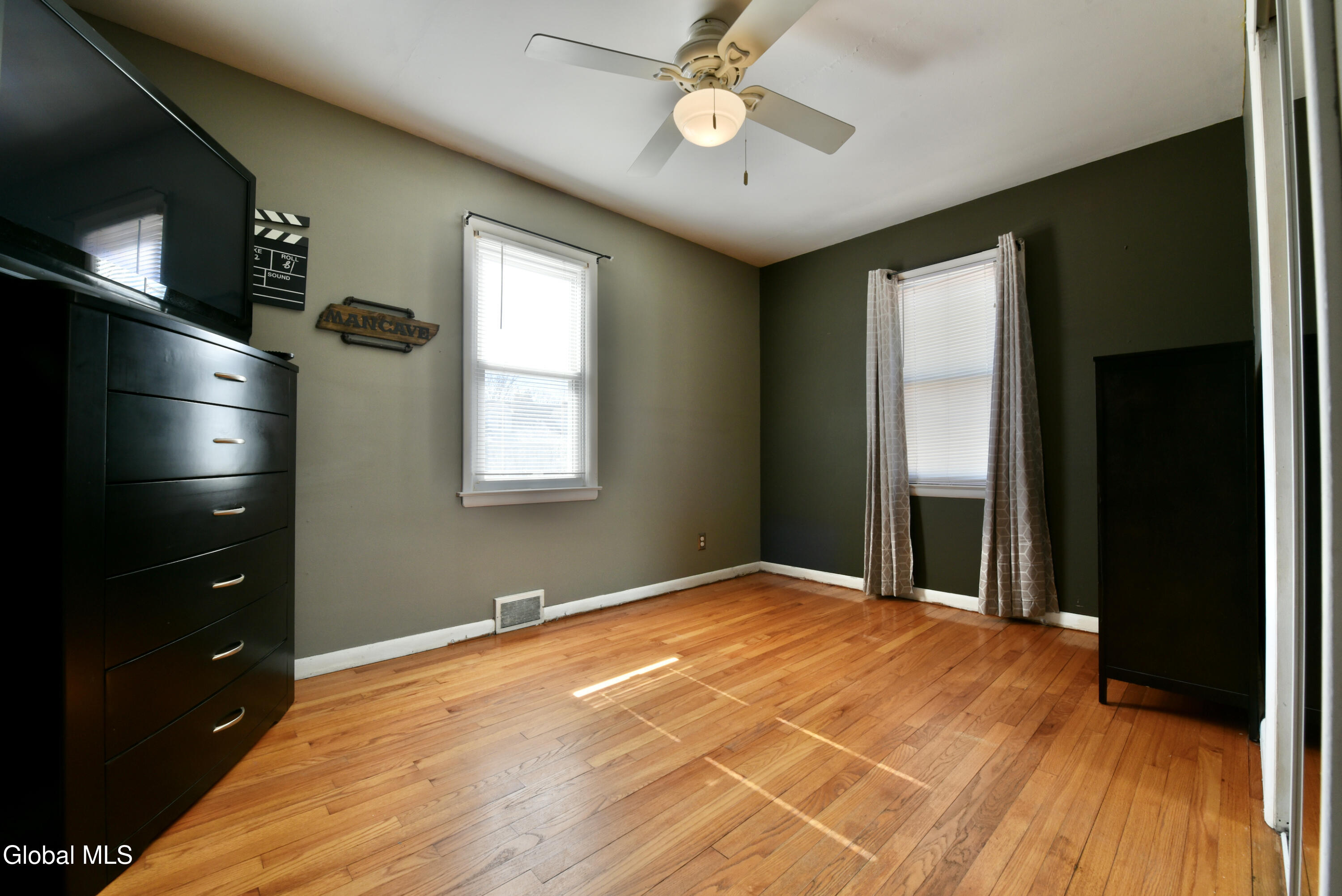 30 Forest Drive Colonie NY 12205