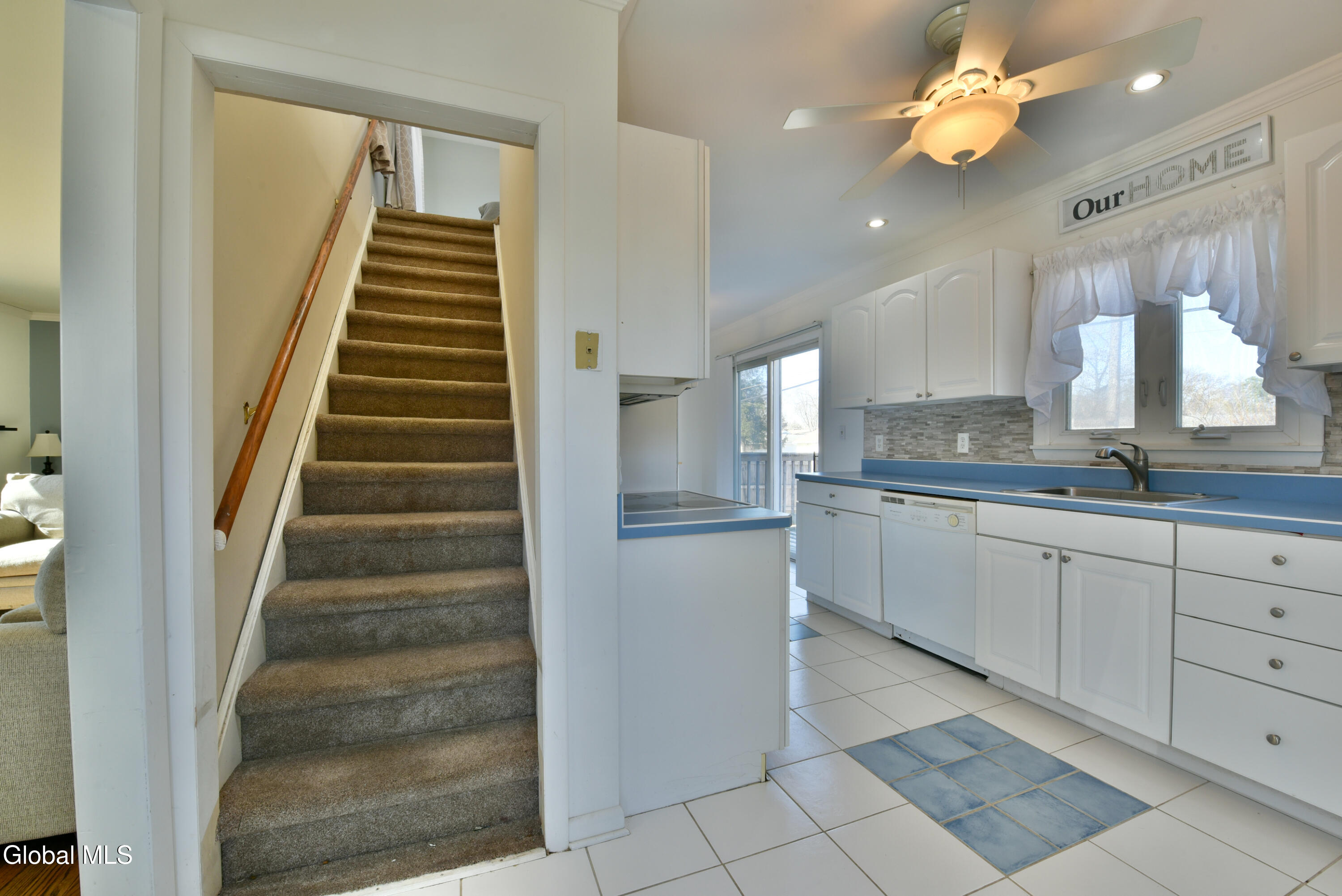 30 Forest Drive Colonie NY 12205