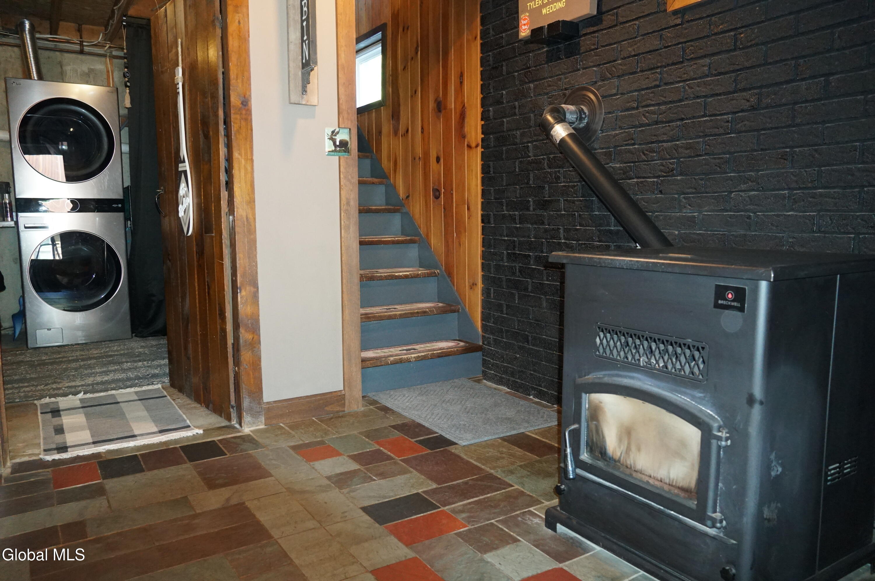 42 S Lower Letter Voorheesville NY 12186