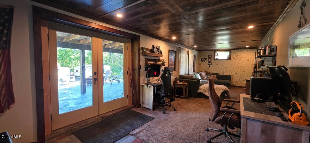 42 S Lower Letter Voorheesville NY 12186
