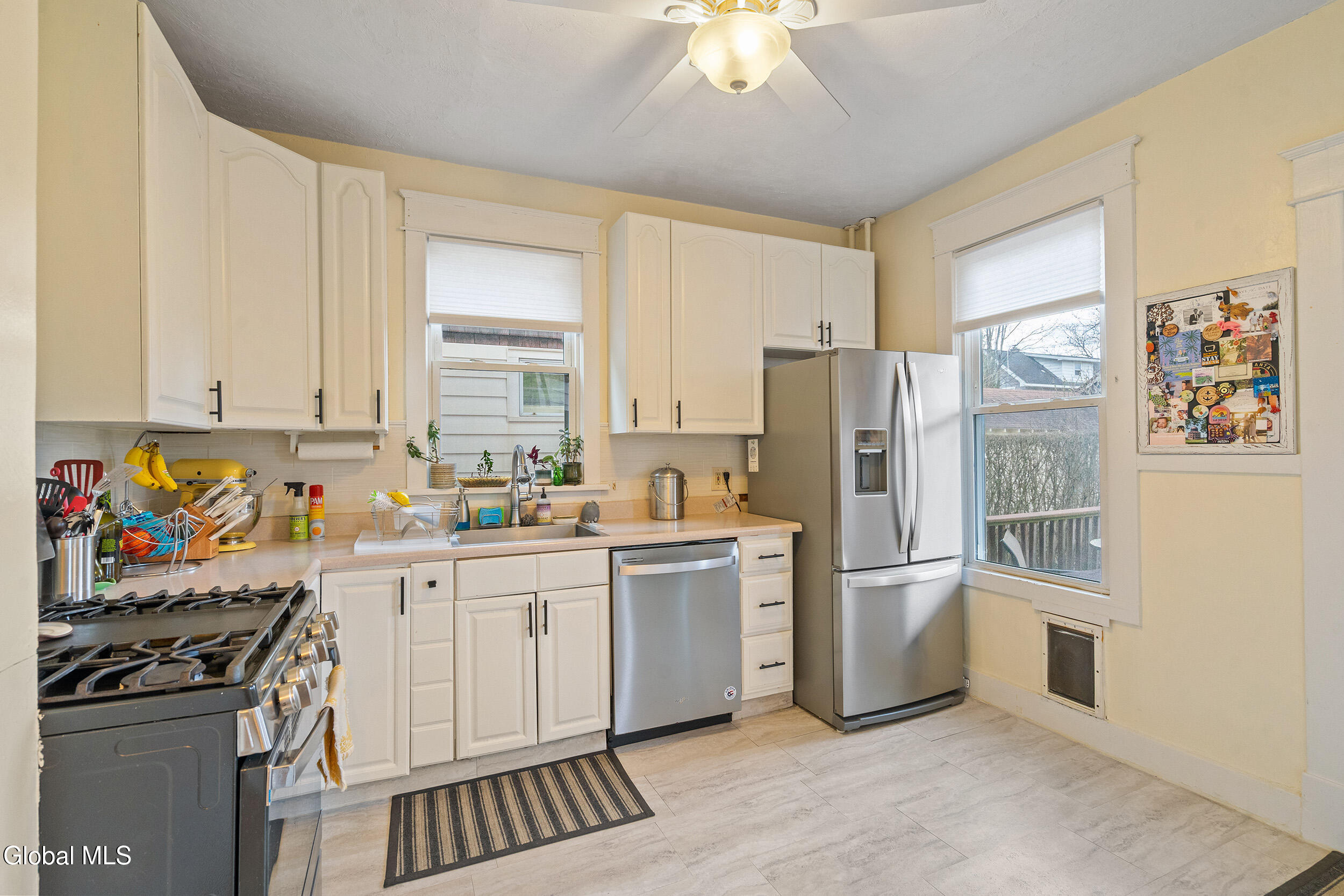 115 Grove Avenue Albany NY 12208