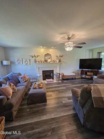 34 Rock Candy Lane Troy NY 12182