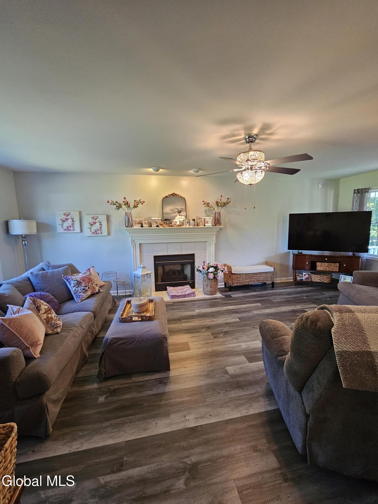 34 Rock Candy Lane Troy NY 12182