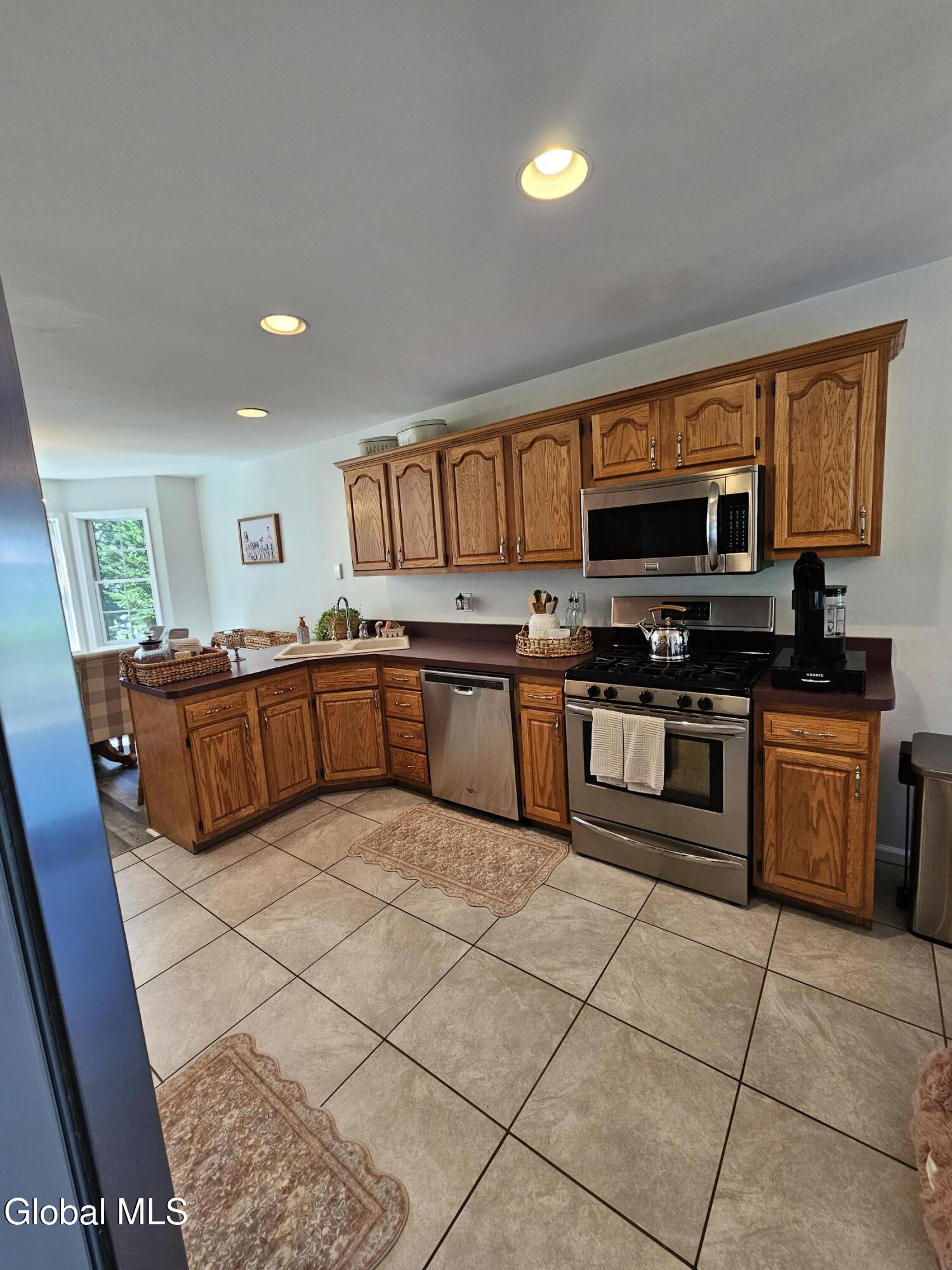 34 Rock Candy Lane Troy NY 12182
