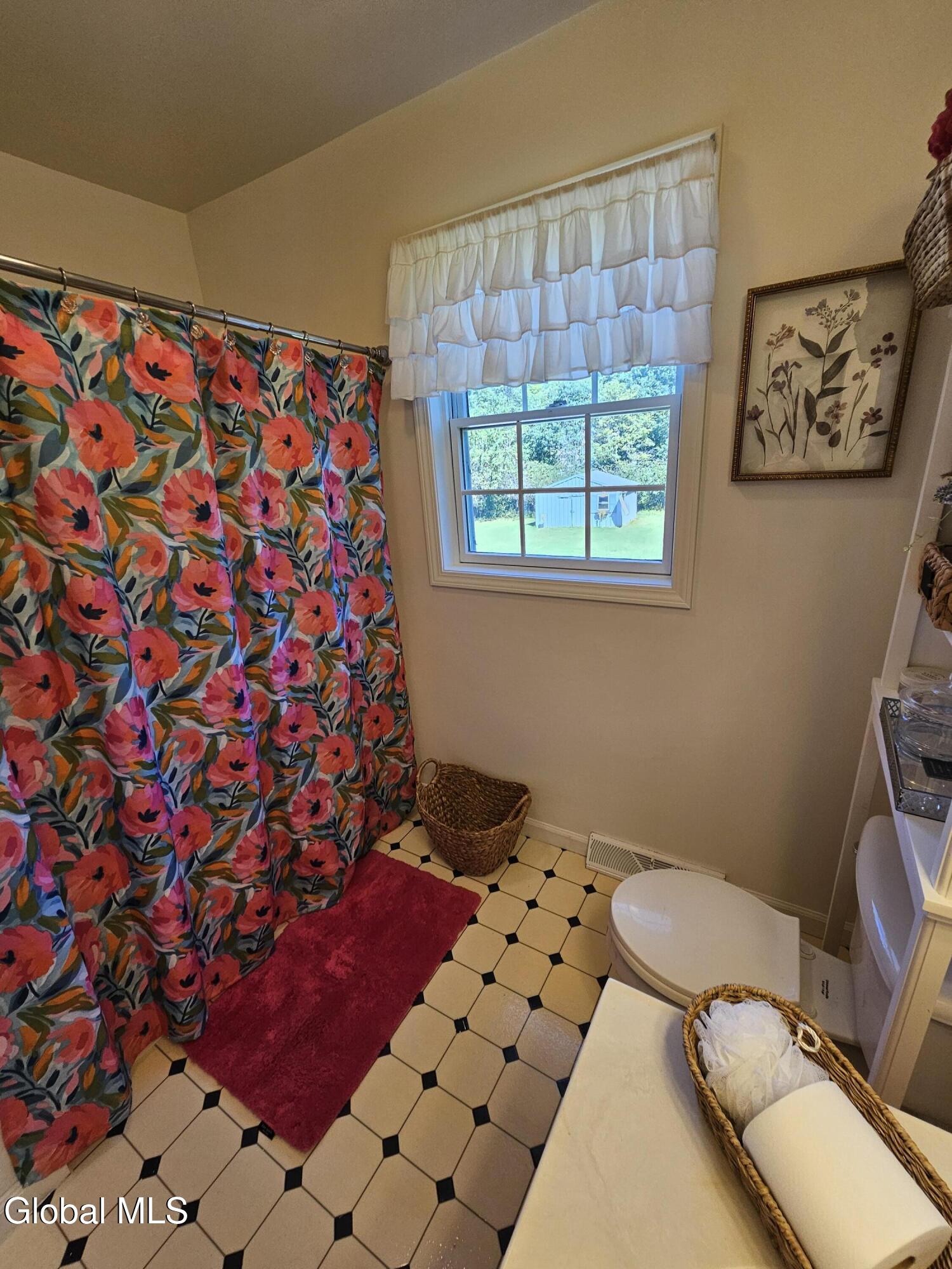 34 Rock Candy Lane Troy NY 12182