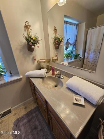34 Rock Candy Lane Troy NY 12182