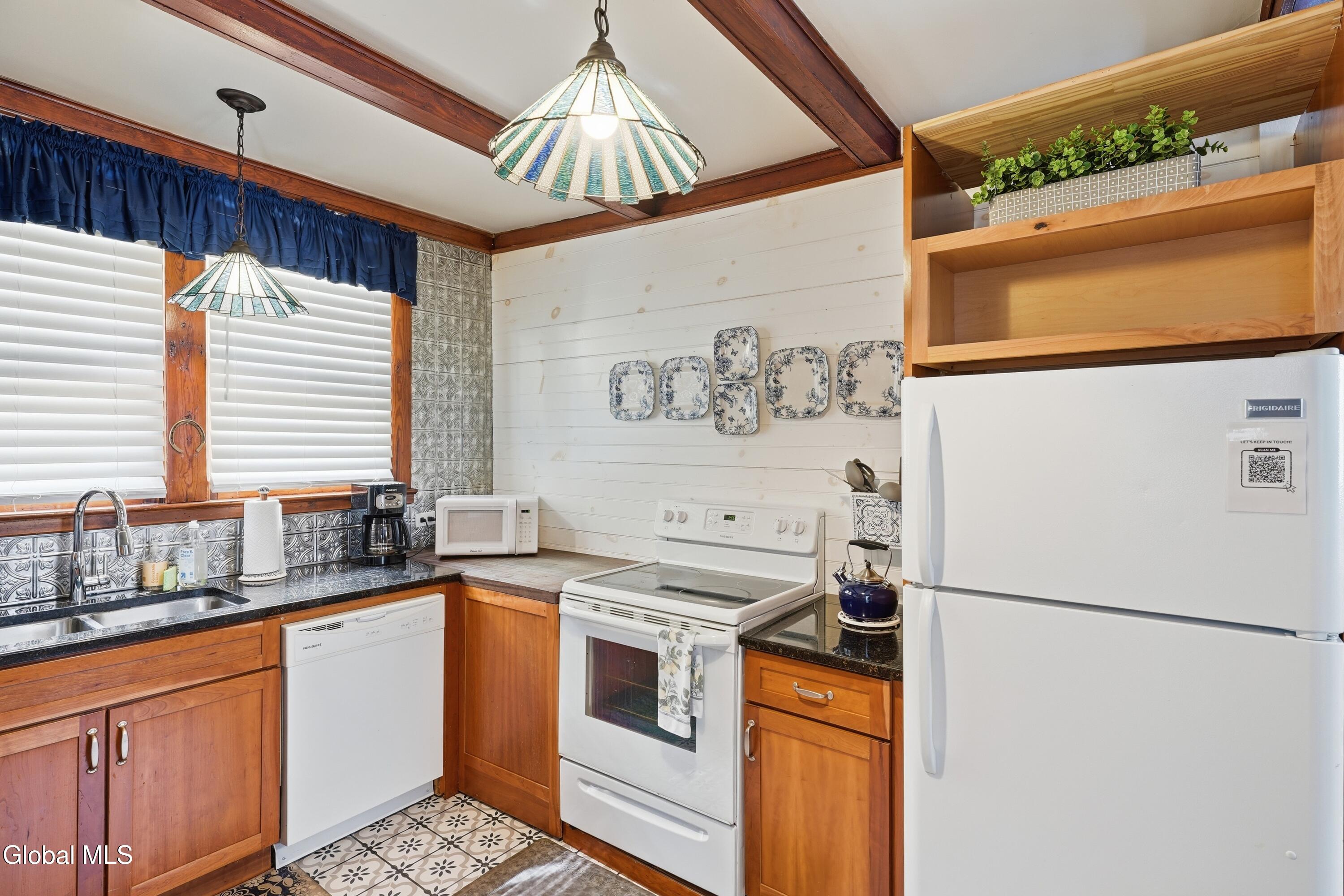 56 Henry Street Saratoga Springs NY 12866