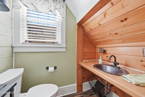 56 Henry Street Saratoga Springs NY 12866