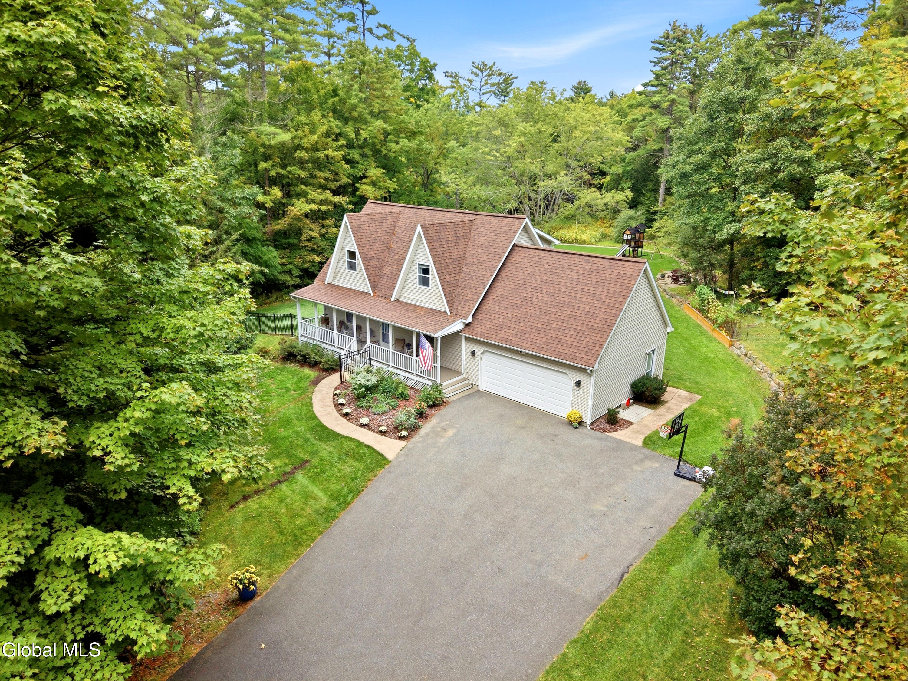 954 Murray Road Middle Grove NY 12850