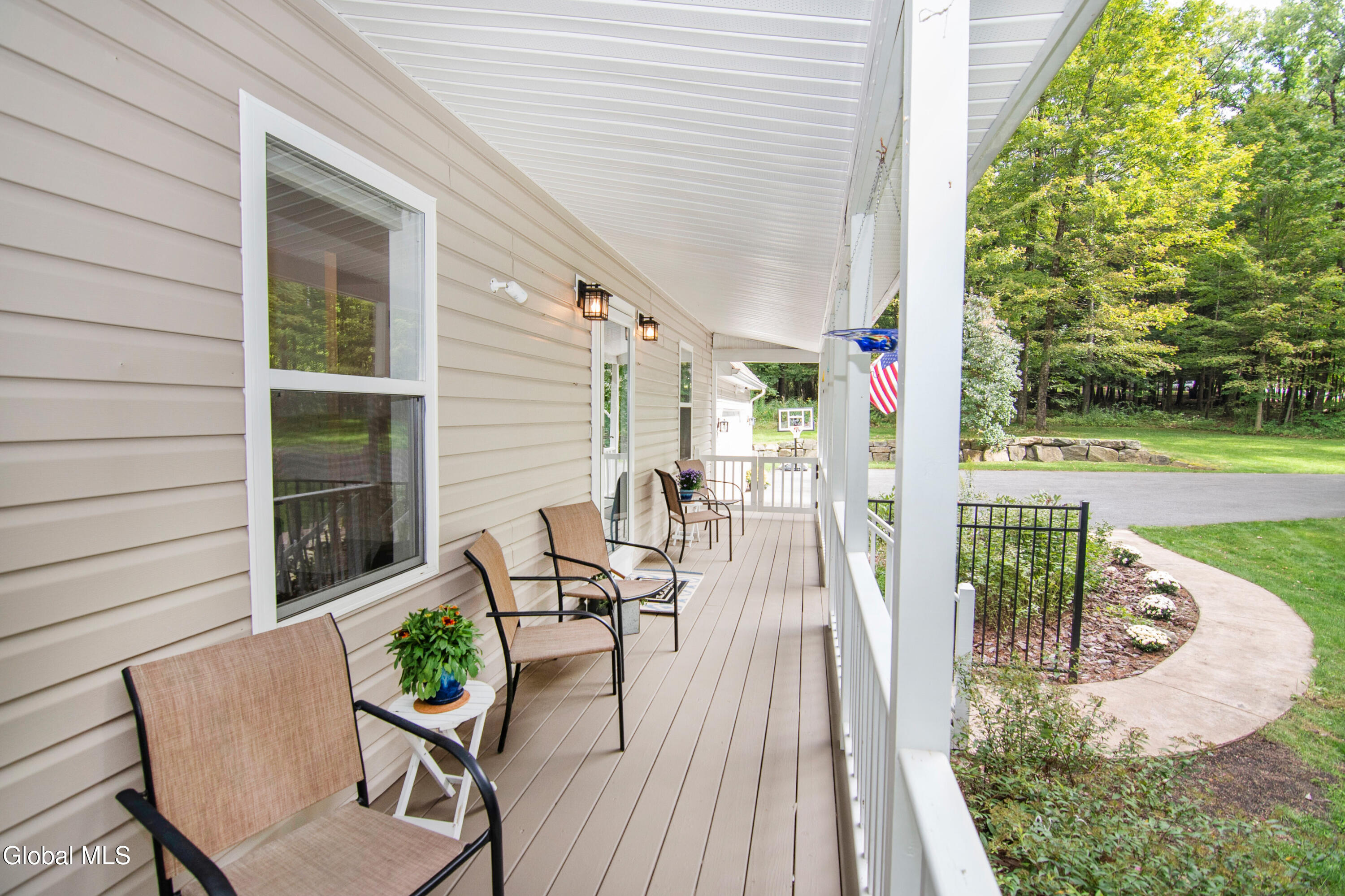 954 Murray Road Middle Grove NY 12850