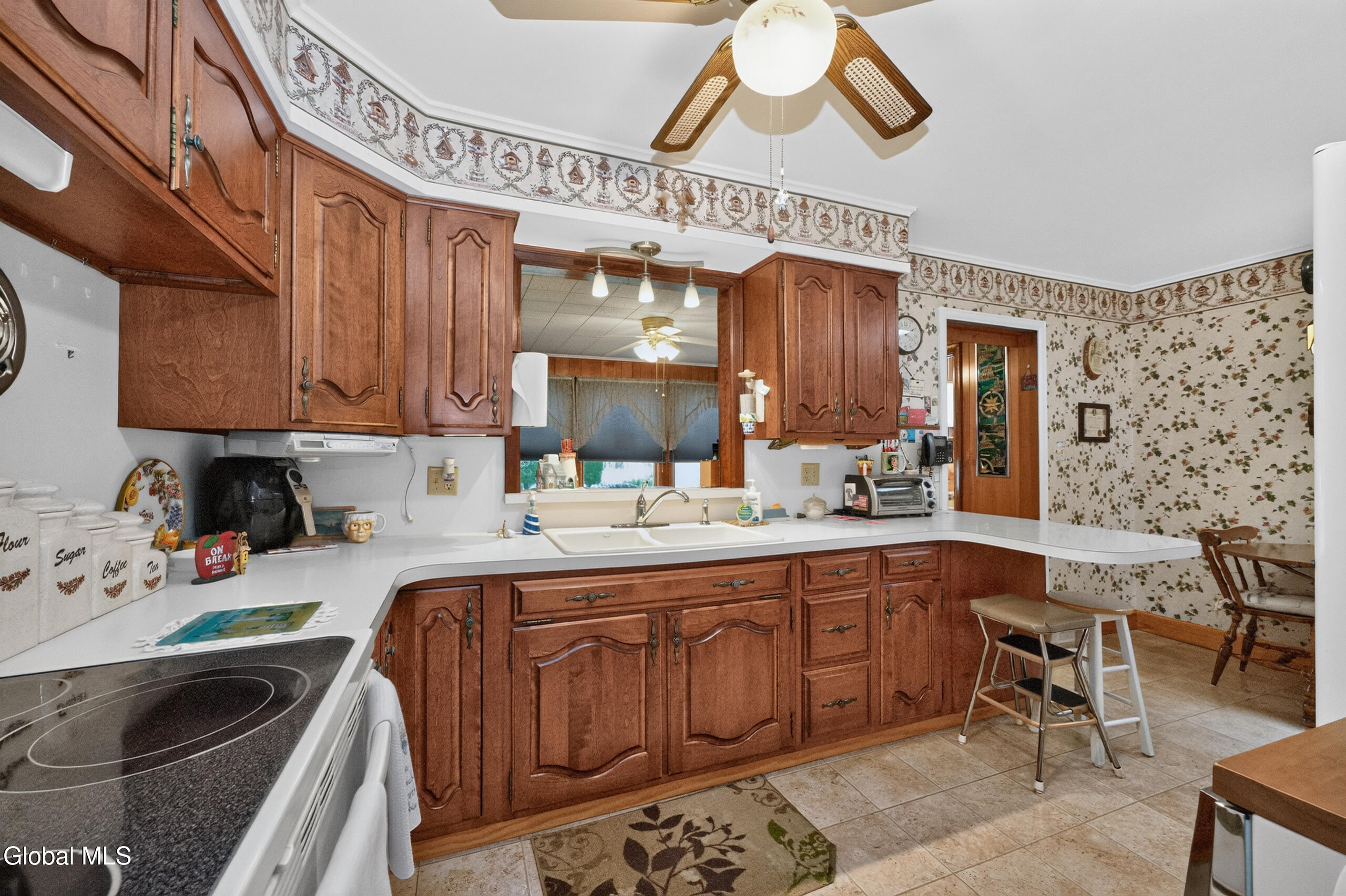 1527 Ardsley Place Schenectady NY 12308