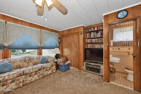 1527 Ardsley Place Schenectady NY 12308