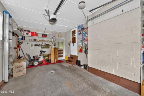 1527 Ardsley Place Schenectady NY 12308