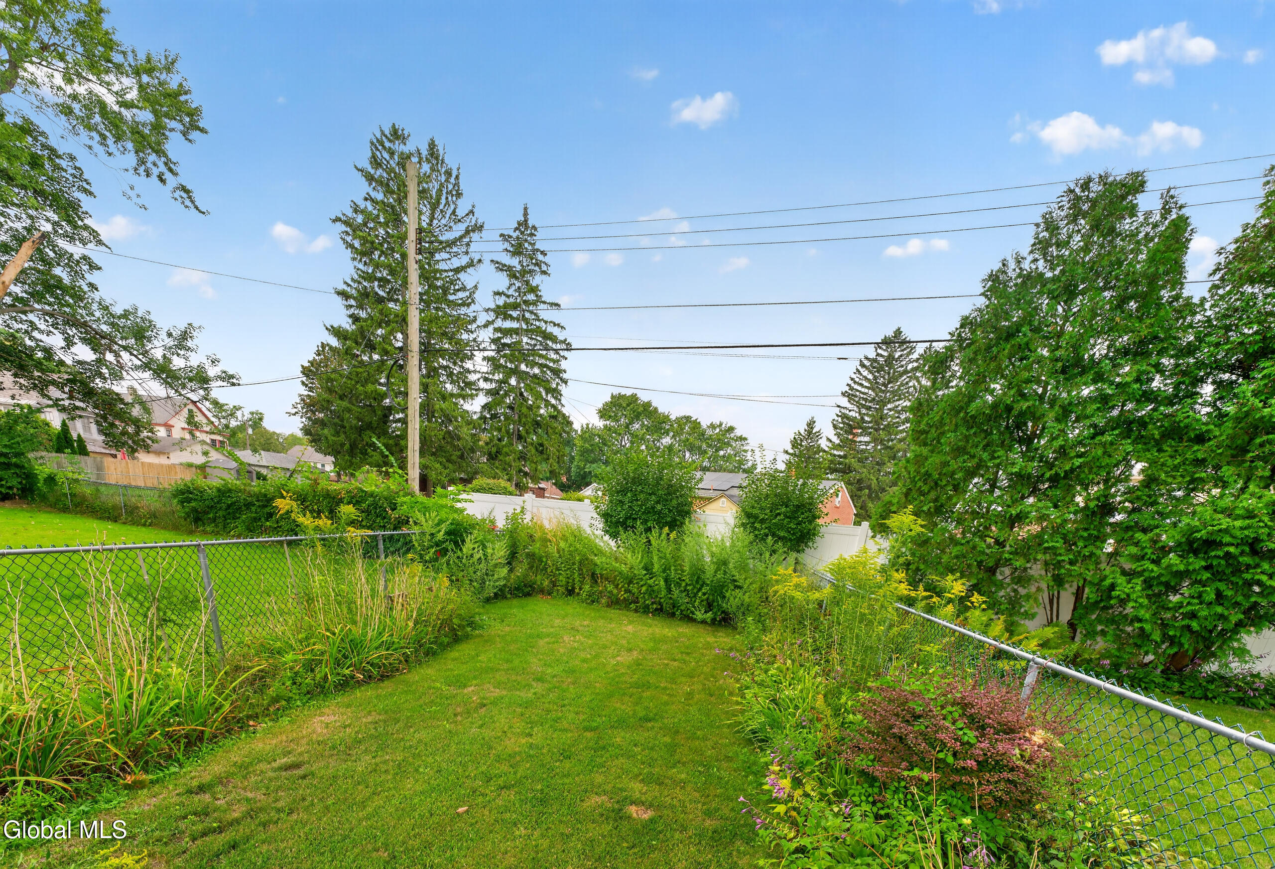 1527 Ardsley Place Schenectady NY 12308