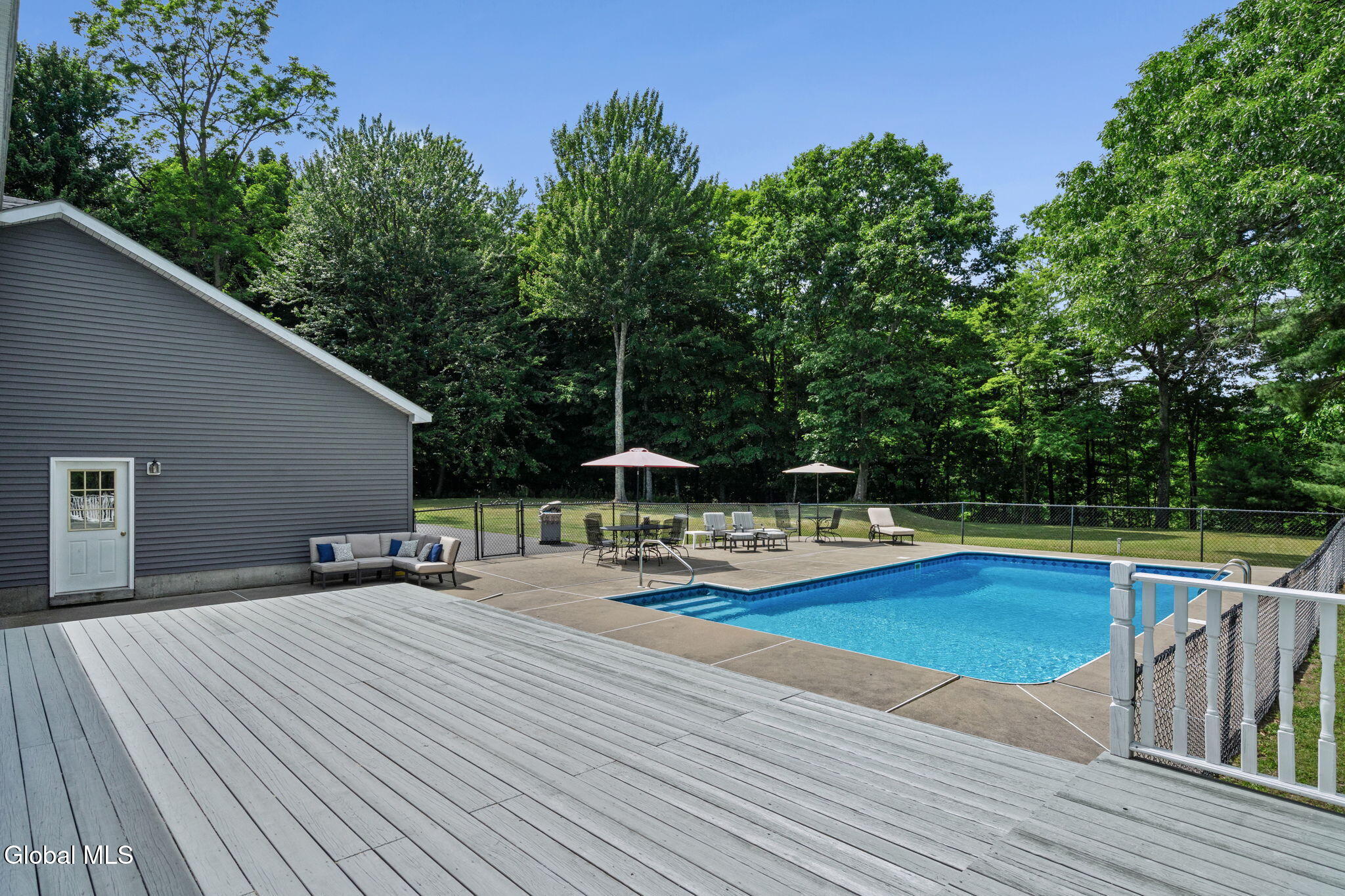 28 Victorian Drive Poestenkill NY 12140