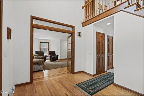 28 Victorian Drive Poestenkill NY 12140