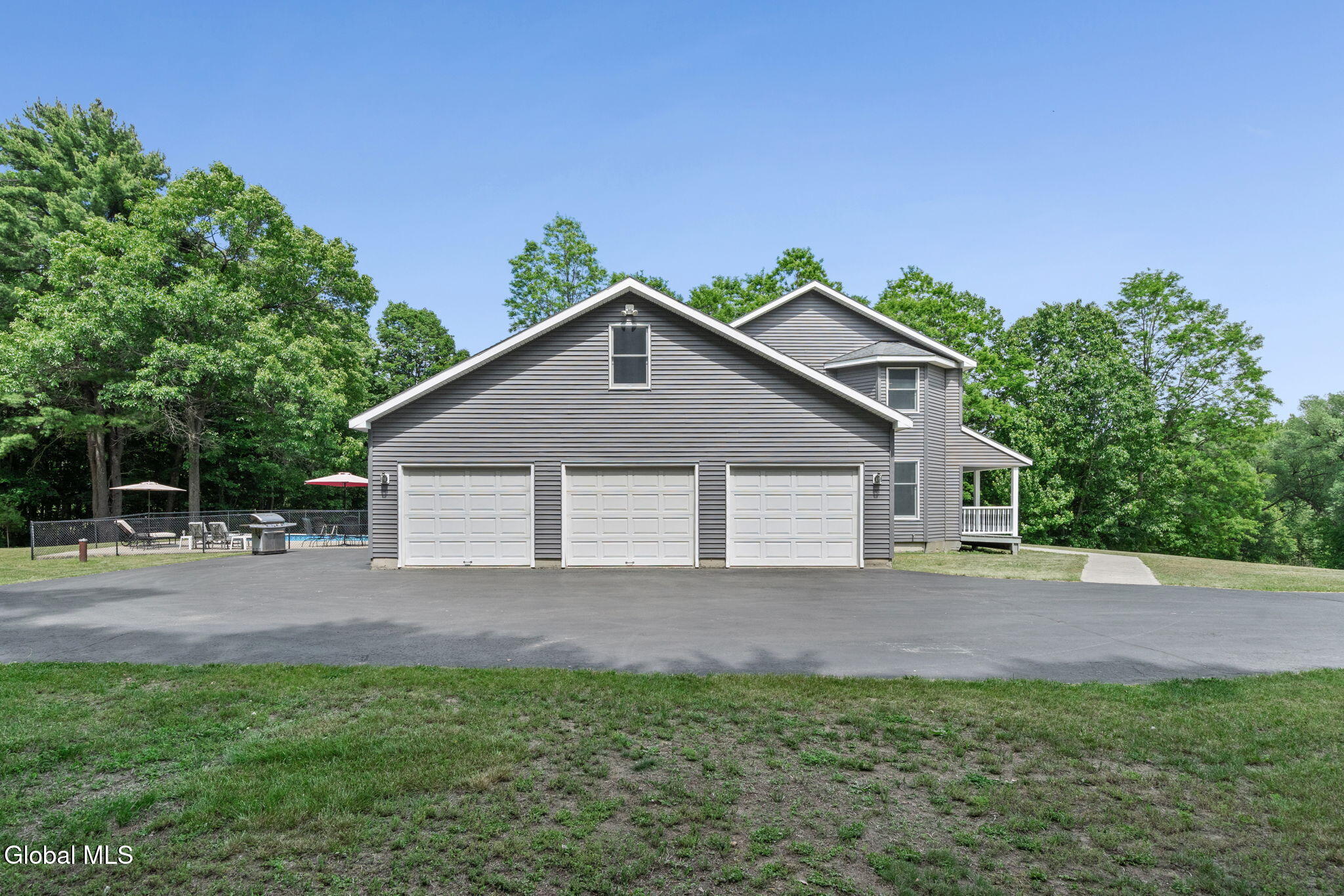 28 Victorian Drive Poestenkill NY 12140