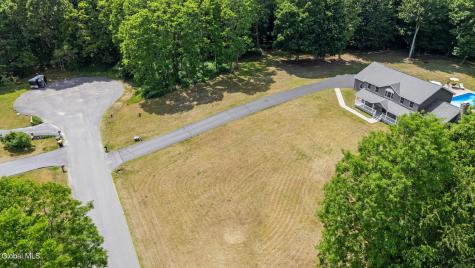 28 Victorian Drive Poestenkill NY 12140