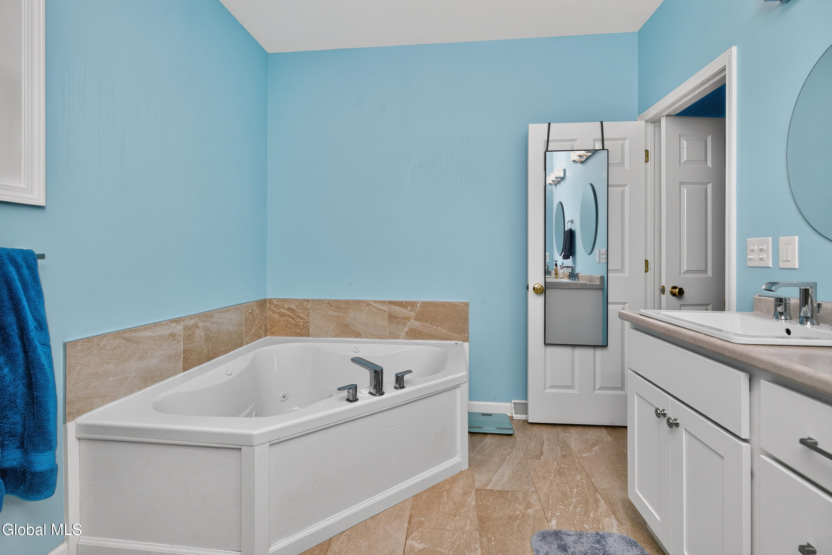 439 Saddle Back Ridge Road East Nassau NY 12062