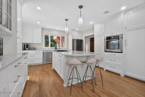 2368 Rosendale Road Niskayuna NY 12309