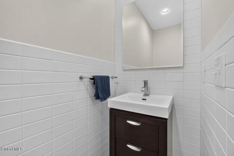 2368 Rosendale Road Niskayuna NY 12309
