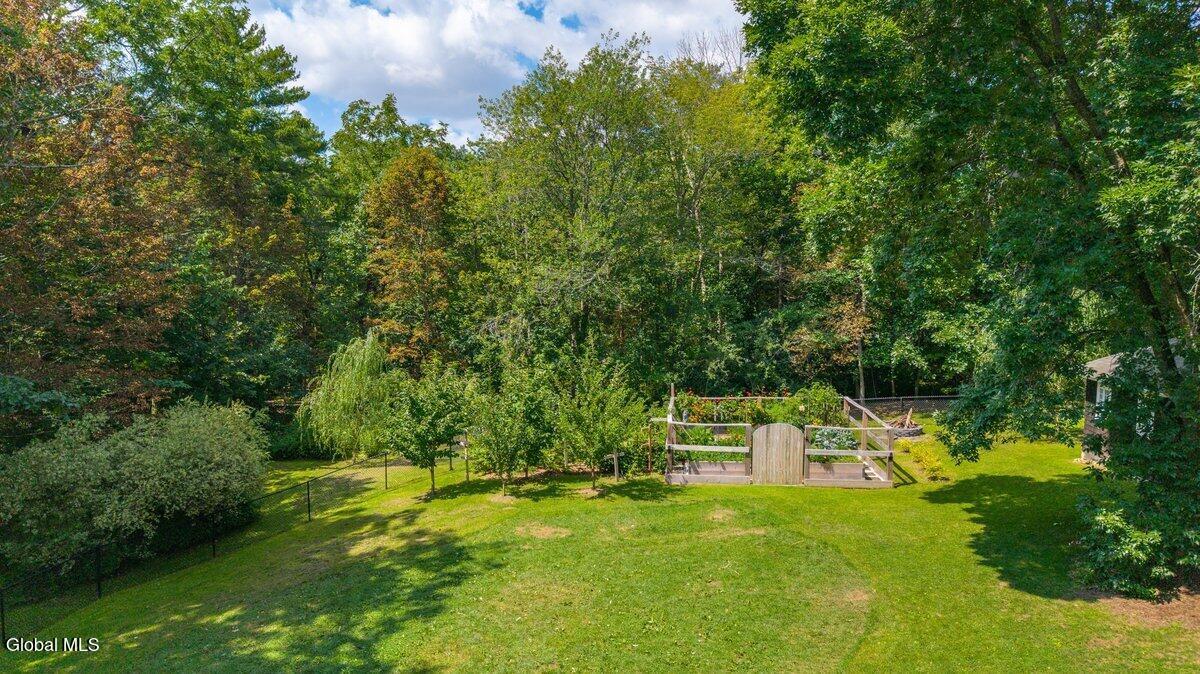 2368 Rosendale Road Niskayuna NY 12309