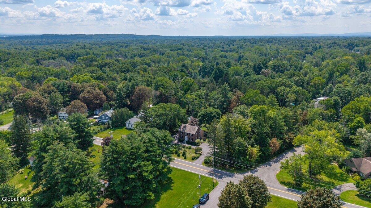 2368 Rosendale Road Niskayuna NY 12309
