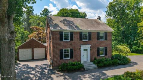 2368 Rosendale Road Niskayuna NY 12309