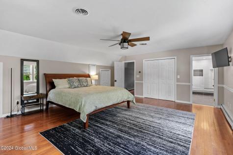 7 Elizabeth Lane Saratoga Springs NY 12866