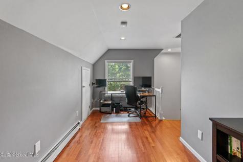 7 Elizabeth Lane Saratoga Springs NY 12866