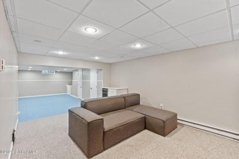 7 Elizabeth Lane Saratoga Springs NY 12866
