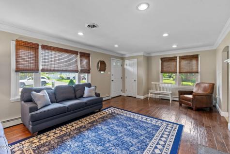 7 Elizabeth Lane Saratoga Springs NY 12866
