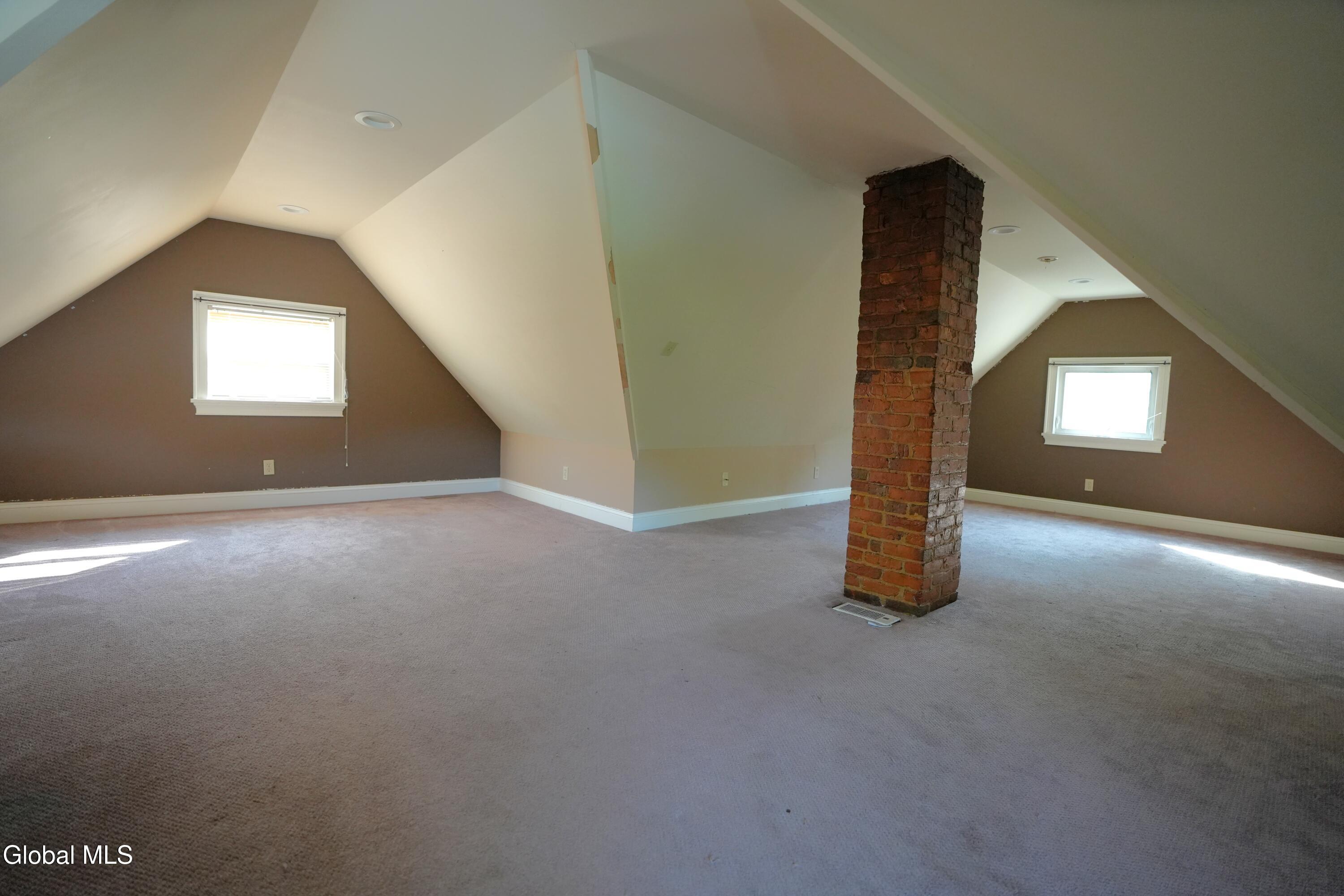 342 W Fulton Street Gloversville NY 12078