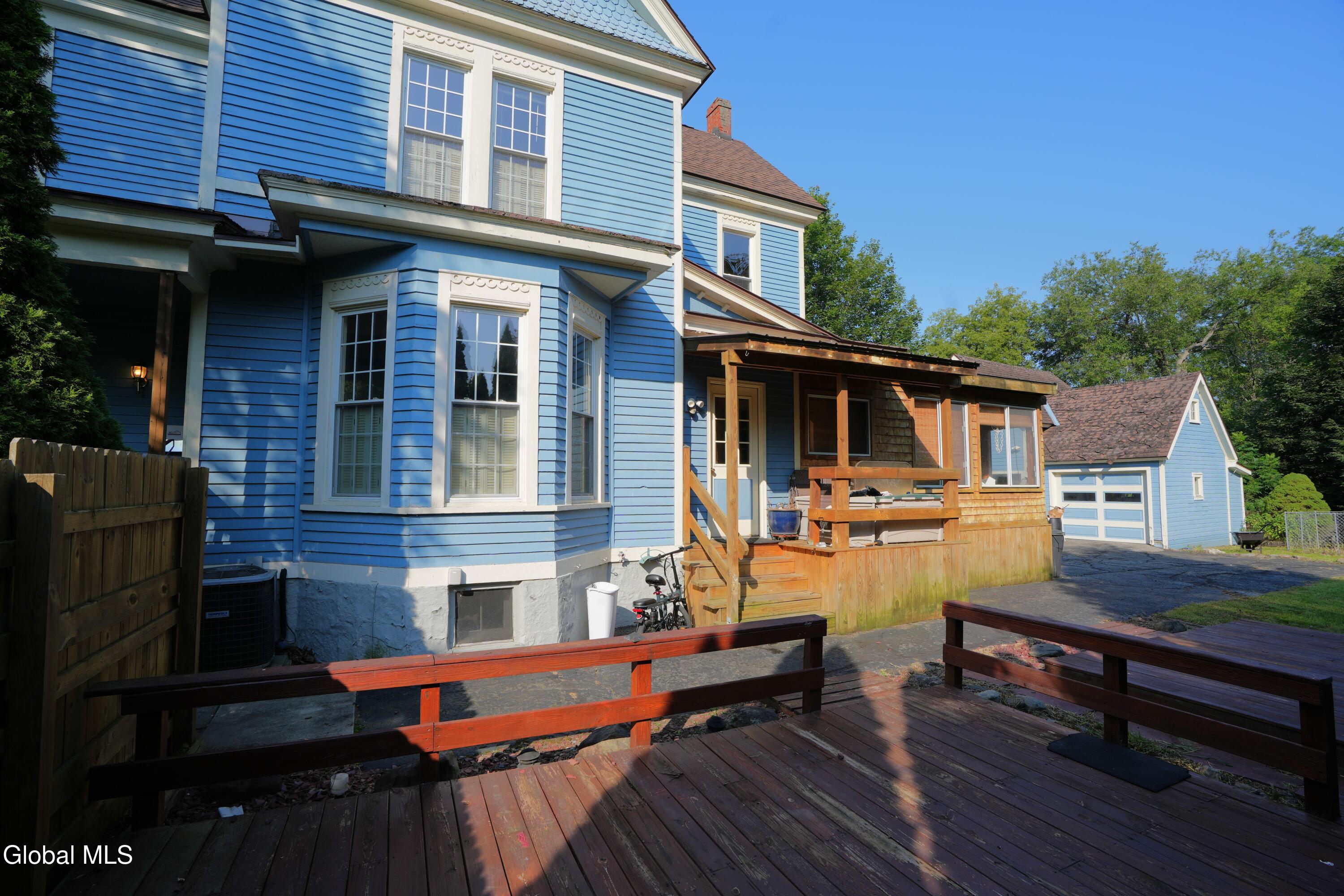 342 W Fulton Street Gloversville NY 12078